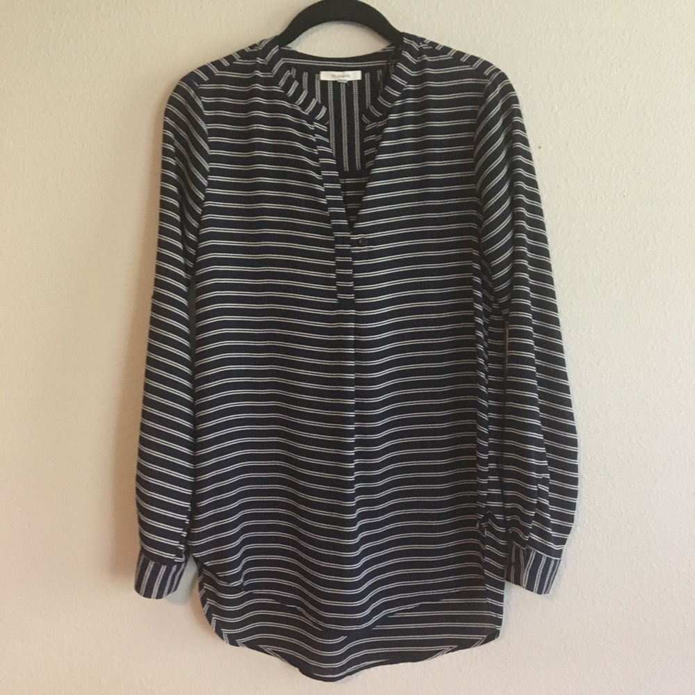 Pleione Navy Striped Blouse Sz M